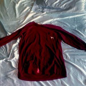 Vs shirt maroon